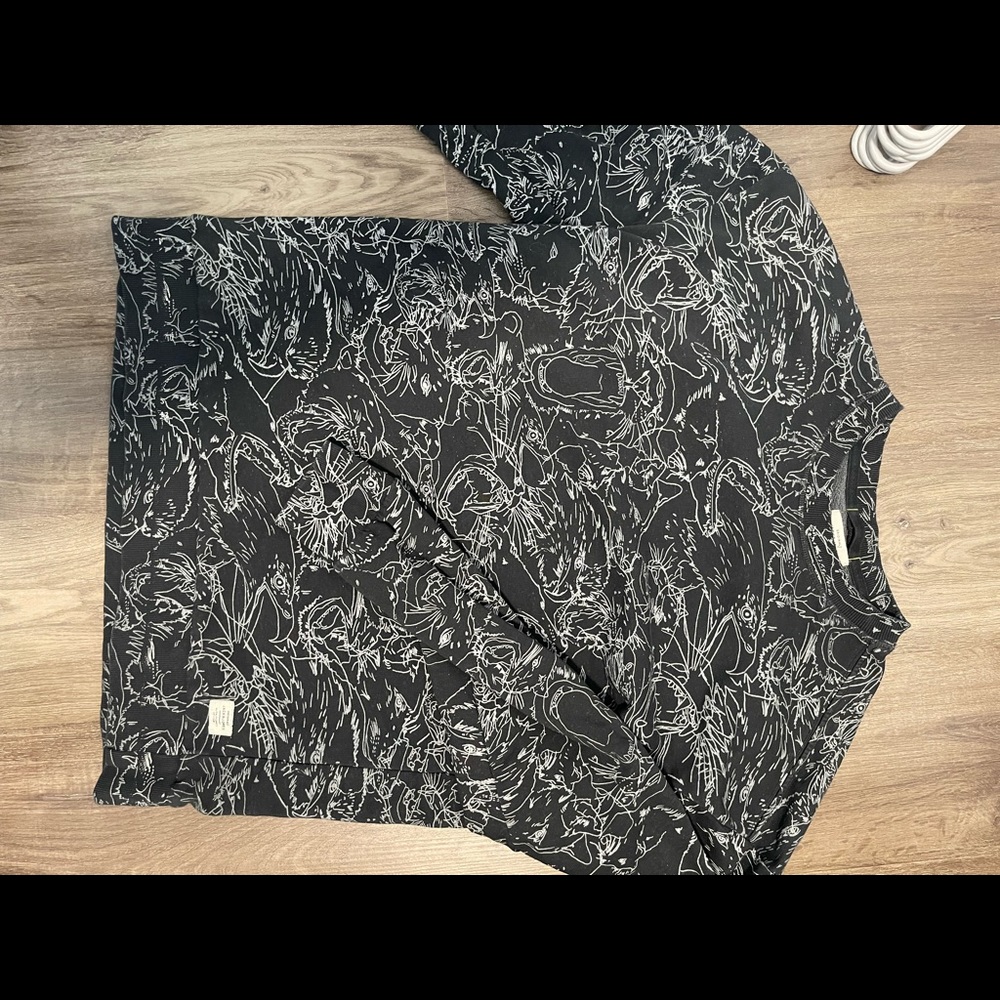 Jack & Jones “Fierce” Crewneck Size L like New!